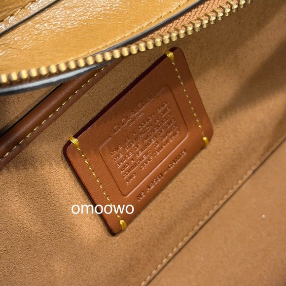 Coach Empire Carryall Bag 34 Brass/ Honey Brown Color - Picture 6 of 10